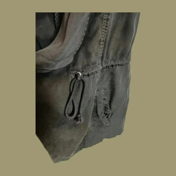 Max jeans tensel vest jacket sleeveles size M green army color - Picture 5 of 9